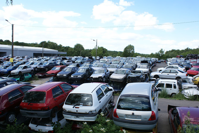 Aperçu des activités de la casse automobile FRANCAIS FRERES située à ROBERT-ESPAGNE (55000)